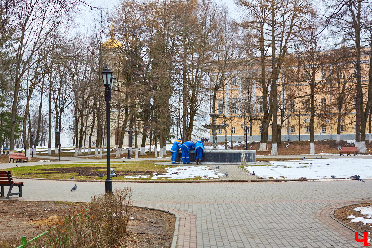 Запустить фонтаны во Владимире обещают еще до майских праздников. Полюбоваться объектами можно будет уже в конце следующей недели.