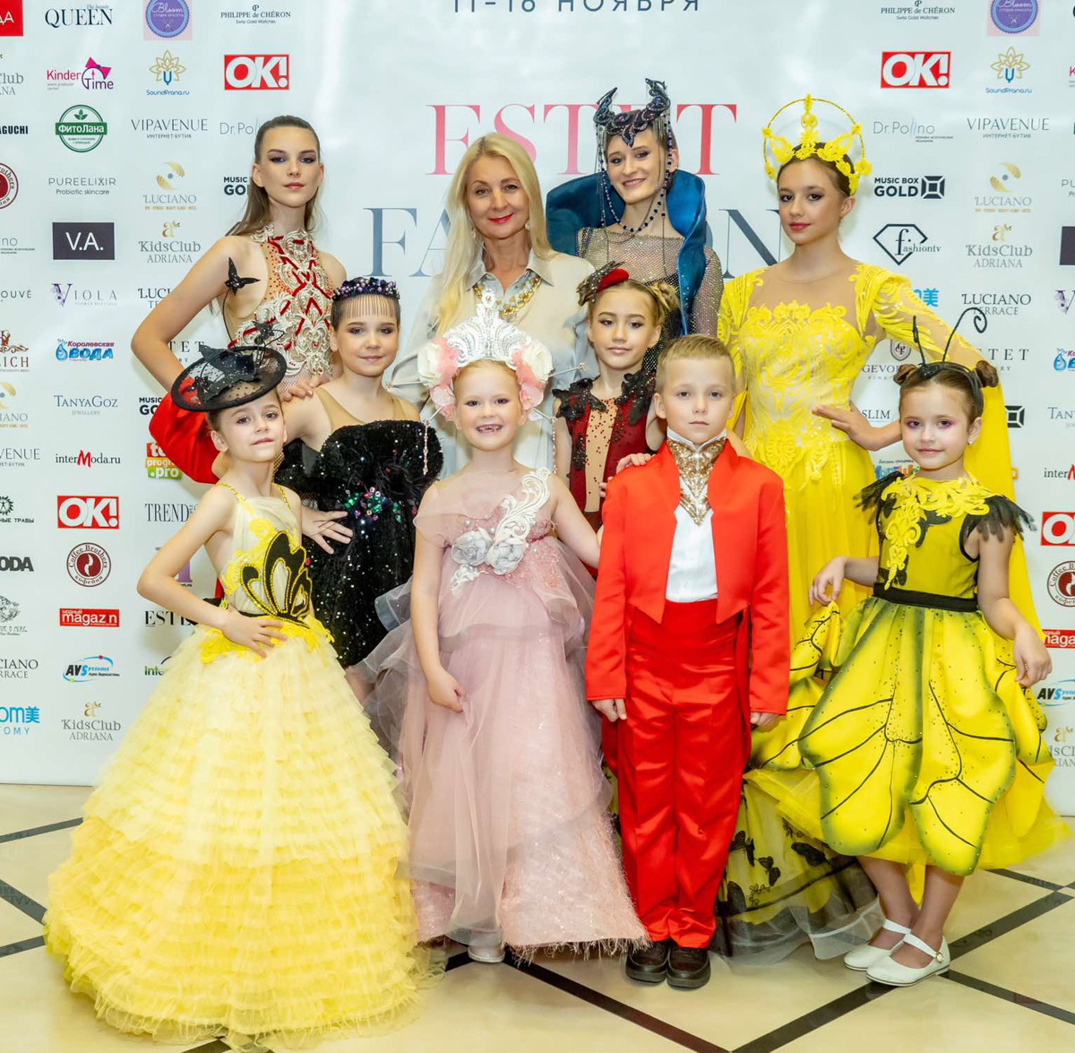 В это воскресенье во Владимире в ОДКиИ состоится светский раут, посвященный 25-летию модельного агентства «Жанна». И, естественно, в честь этого будет устроено настоящее фэшн-шоу с известными в мире красоты гостями и именитыми дизайнерами.