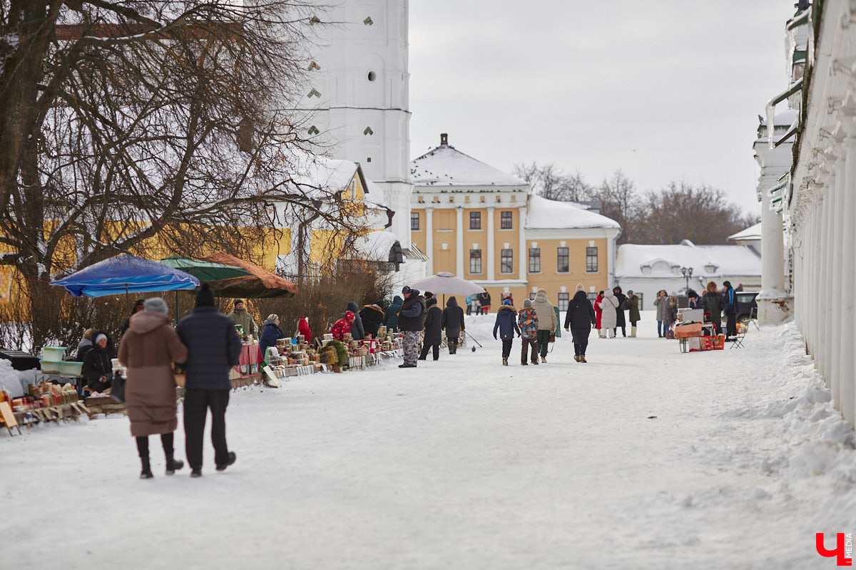В этом году один из древнейших городов 33-го региона будет принимать гостей в статусе новогодней столицы России. Что уже известно об организации грядущих торжеств — читайте в нашем материале.