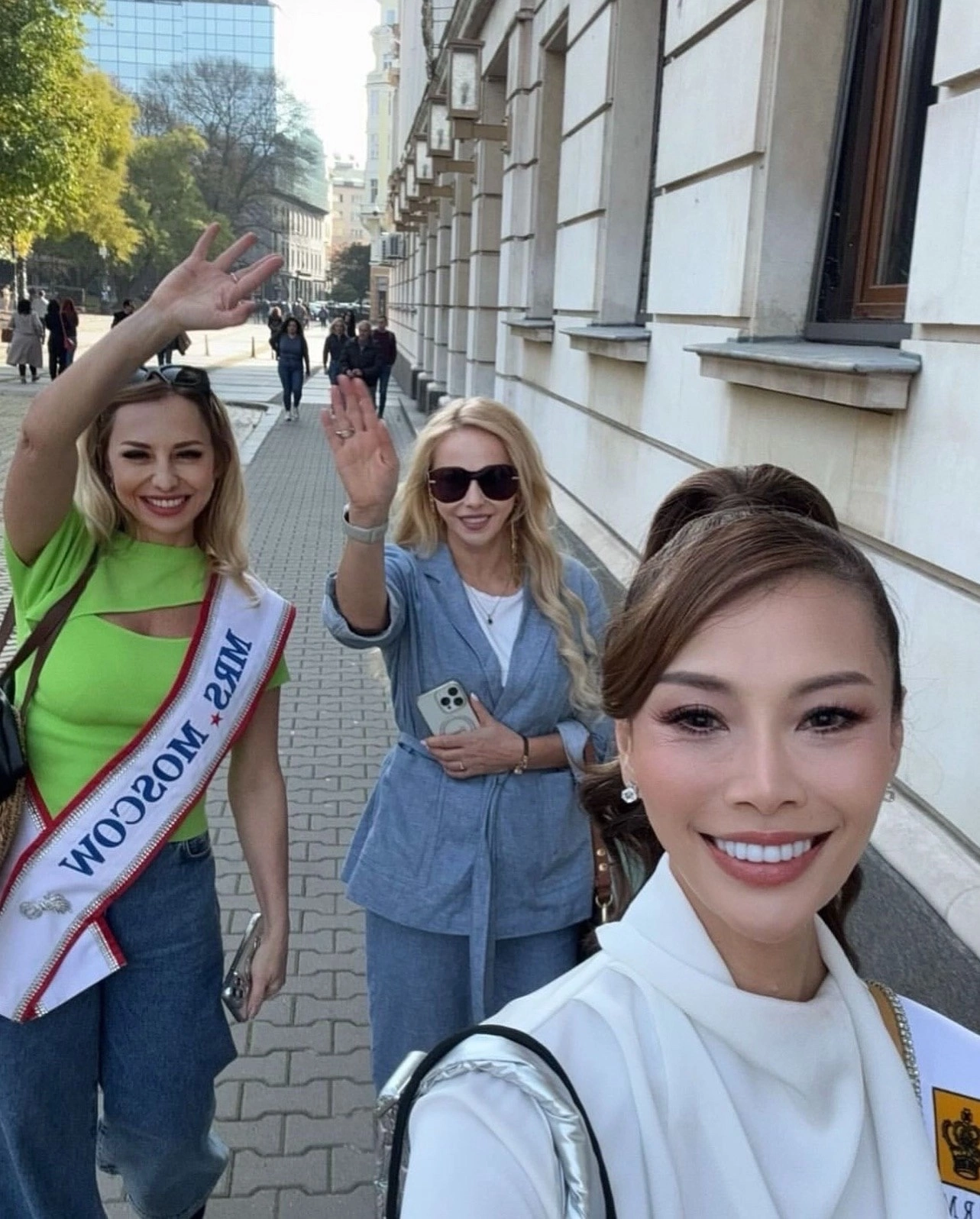 После сорока жизнь только начинается. Порой именно в зрелом возрасте женщина буквально расцветает на глазах. Вот и Наталья Аникина смогла раскрыть свое истинное «я», став третьей вице-миссис Вселенная Classic на международном конкурсе в Болгарии для замужних дам. О попадании в топ-5 финалисток 53-летняя жительница Владимира рассказала нашему изданию.