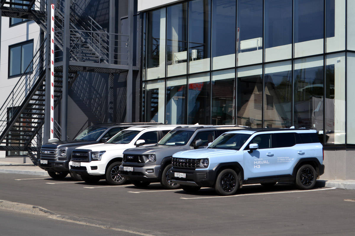 Во Владимире, на улице Куйбышева, 38, открылся новый автосалон HAVAL PRO. Таким образом, рамные внедорожники и кроссоверы повышенной проходимости получили свой собственный адрес, а у владимирцев появился больший простор для выбора. Разбираемся, чем примечателен новый шоу-рум.