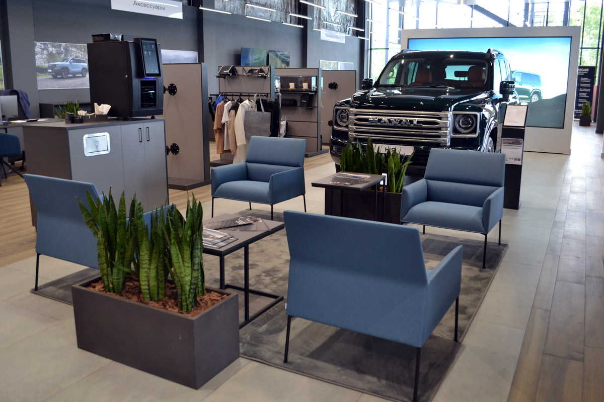 Во Владимире, на улице Куйбышева, 38, открылся новый автосалон HAVAL PRO. Таким образом, рамные внедорожники и кроссоверы повышенной проходимости получили свой собственный адрес, а у владимирцев появился больший простор для выбора. Разбираемся, чем примечателен новый шоу-рум.