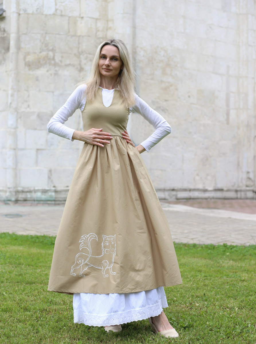 Мощное наследие Владимирской области никого не оставляет равнодушным. Особенно архитектура и атмосфера губернии заряжает людей творческих. «Ключ-Медиа» прикоснулся к прекрасному и собрал новую порцию авторских предметов с региональным дизайн-кодом.