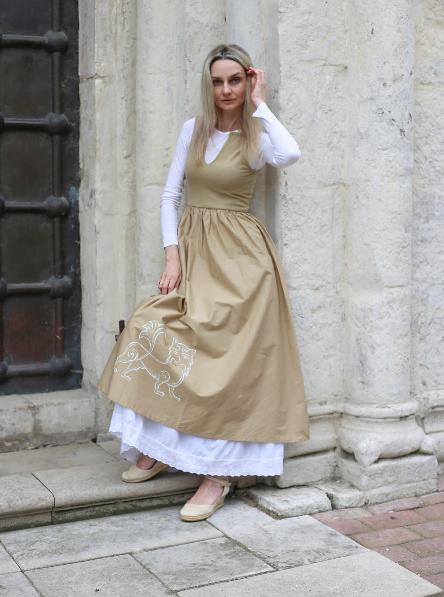 Мощное наследие Владимирской области никого не оставляет равнодушным. Особенно архитектура и атмосфера губернии заряжает людей творческих. «Ключ-Медиа» прикоснулся к прекрасному и собрал новую порцию авторских предметов с региональным дизайн-кодом.