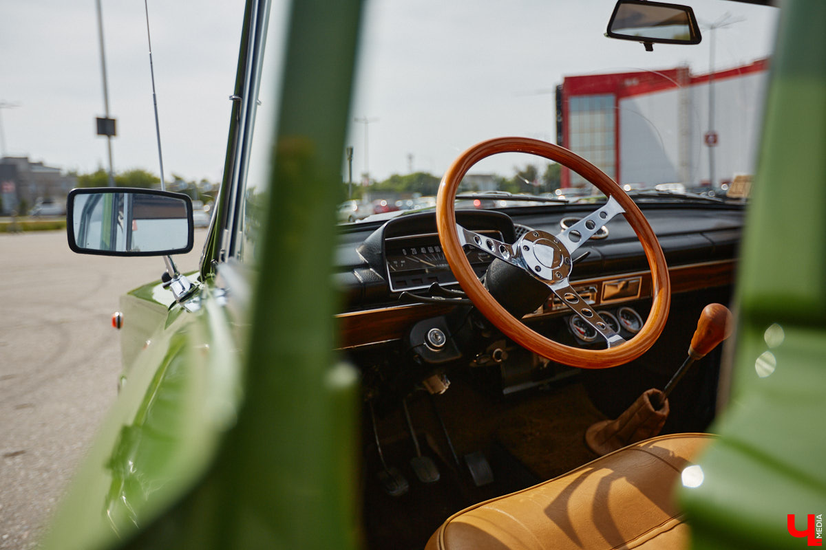 О собственной «копейке» Илья Карташов грезил с детства. Так в его гараже появились «жигули» 1976 года. По прошествии 12 лет автомобиль не узнать — в преображение четырехколесного товарища владимирец вложил немало сил. О своем пути к машине мечты ее владелец поведал «Ключ-Медиа».