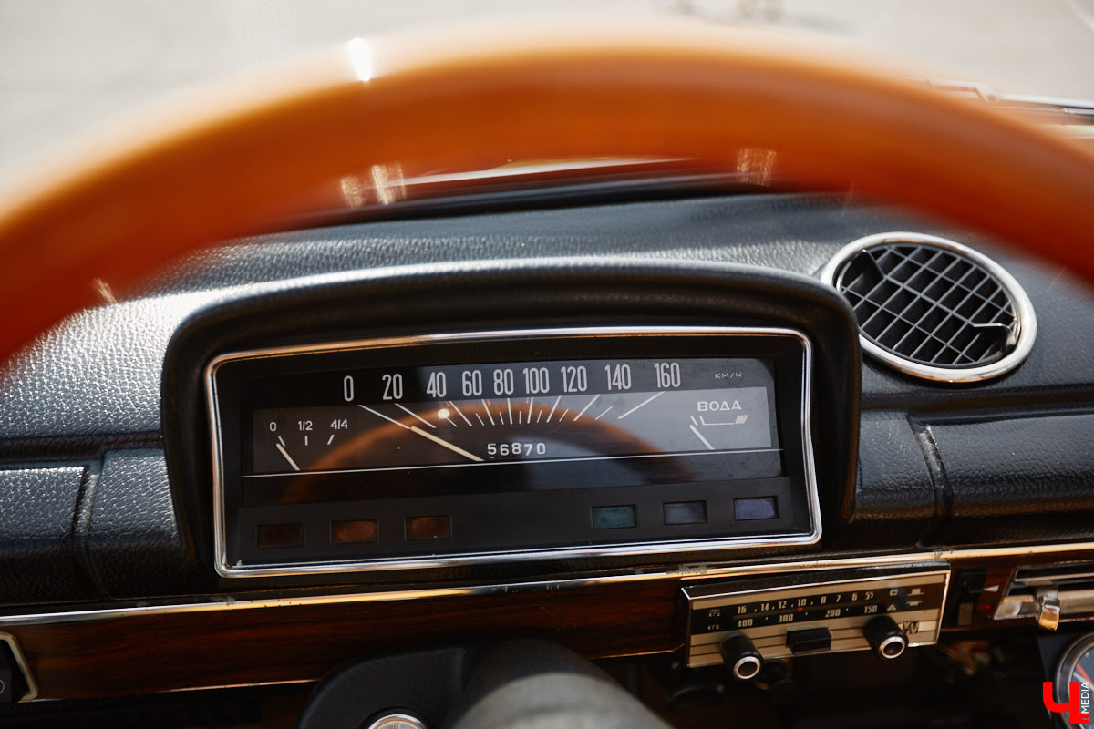 О собственной «копейке» Илья Карташов грезил с детства. Так в его гараже появились «жигули» 1976 года. По прошествии 12 лет автомобиль не узнать — в преображение четырехколесного товарища владимирец вложил немало сил. О своем пути к машине мечты ее владелец поведал «Ключ-Медиа».