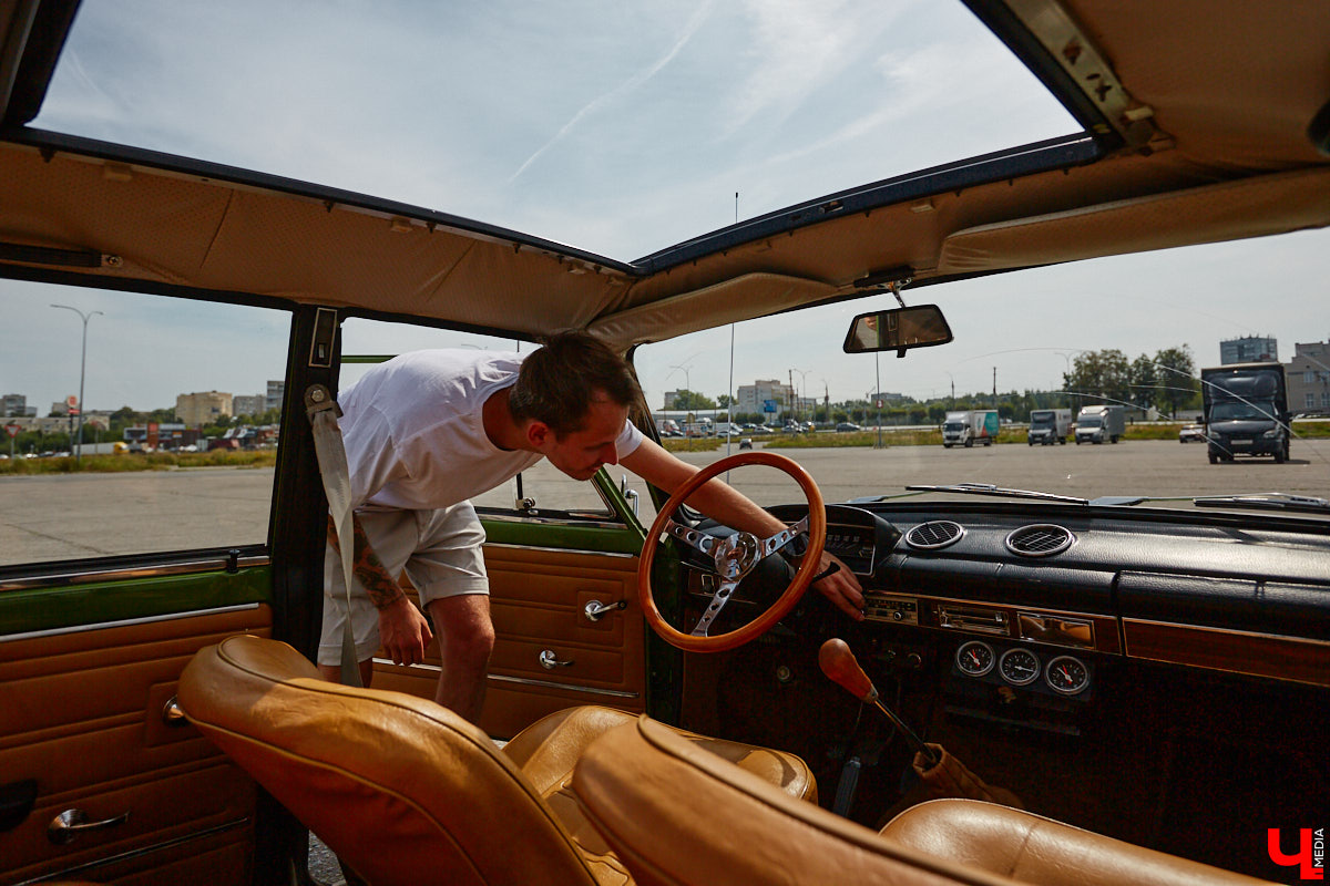 О собственной «копейке» Илья Карташов грезил с детства. Так в его гараже появились «жигули» 1976 года. По прошествии 12 лет автомобиль не узнать — в преображение четырехколесного товарища владимирец вложил немало сил. О своем пути к машине мечты ее владелец поведал «Ключ-Медиа».