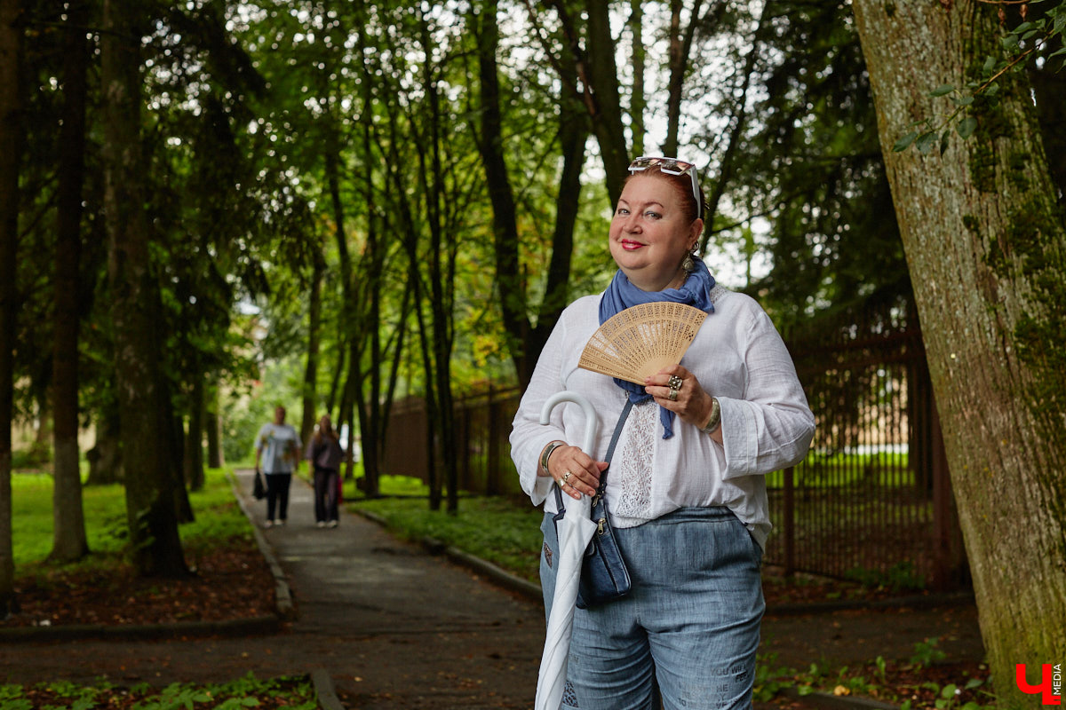 Юлия Лобова знает Пиганово от и до. Она приехала сюда с Урала в четырехлетнем возрасте. Жила в пятиэтажке с родителями, потом построила с мужем дом, вырастила двоих детей, теперь воспитывает внуков. Городской микрорайон менялся на ее глазах. Каким он был полвека назад, владимирский искусствовед рассказала «Ключ-Медиа».