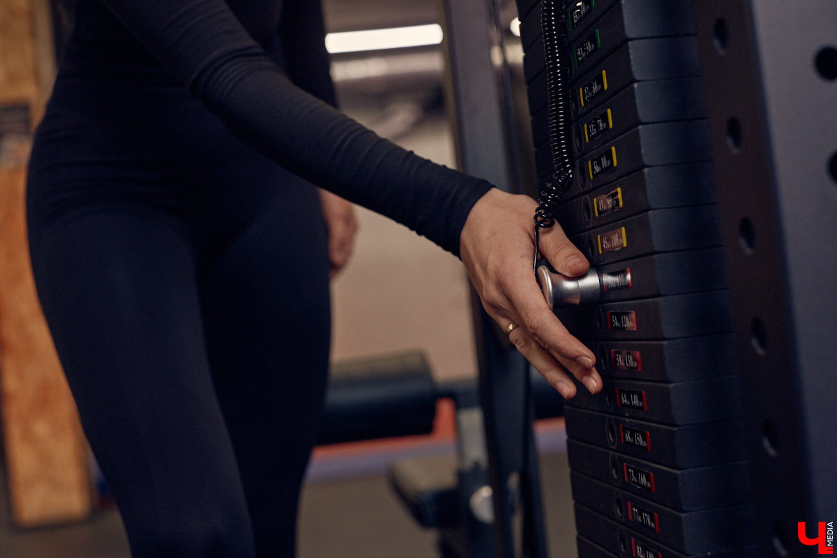 Спорт меняет людей, причем не только внешне. Вместе с кубиками появляется уверенность в себе. Фитнес-тренер из Меленок Настя Широких знает об этом не понаслышке. Благодаря залу она поборола комплексы, о чем честно, без прикрас рассказала «Ключ-Медиа».