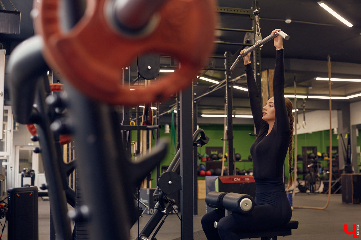 Спорт меняет людей, причем не только внешне. Вместе с кубиками появляется уверенность в себе. Фитнес-тренер из Меленок Настя Широких знает об этом не понаслышке. Благодаря залу она поборола комплексы, о чем честно, без прикрас рассказала «Ключ-Медиа».