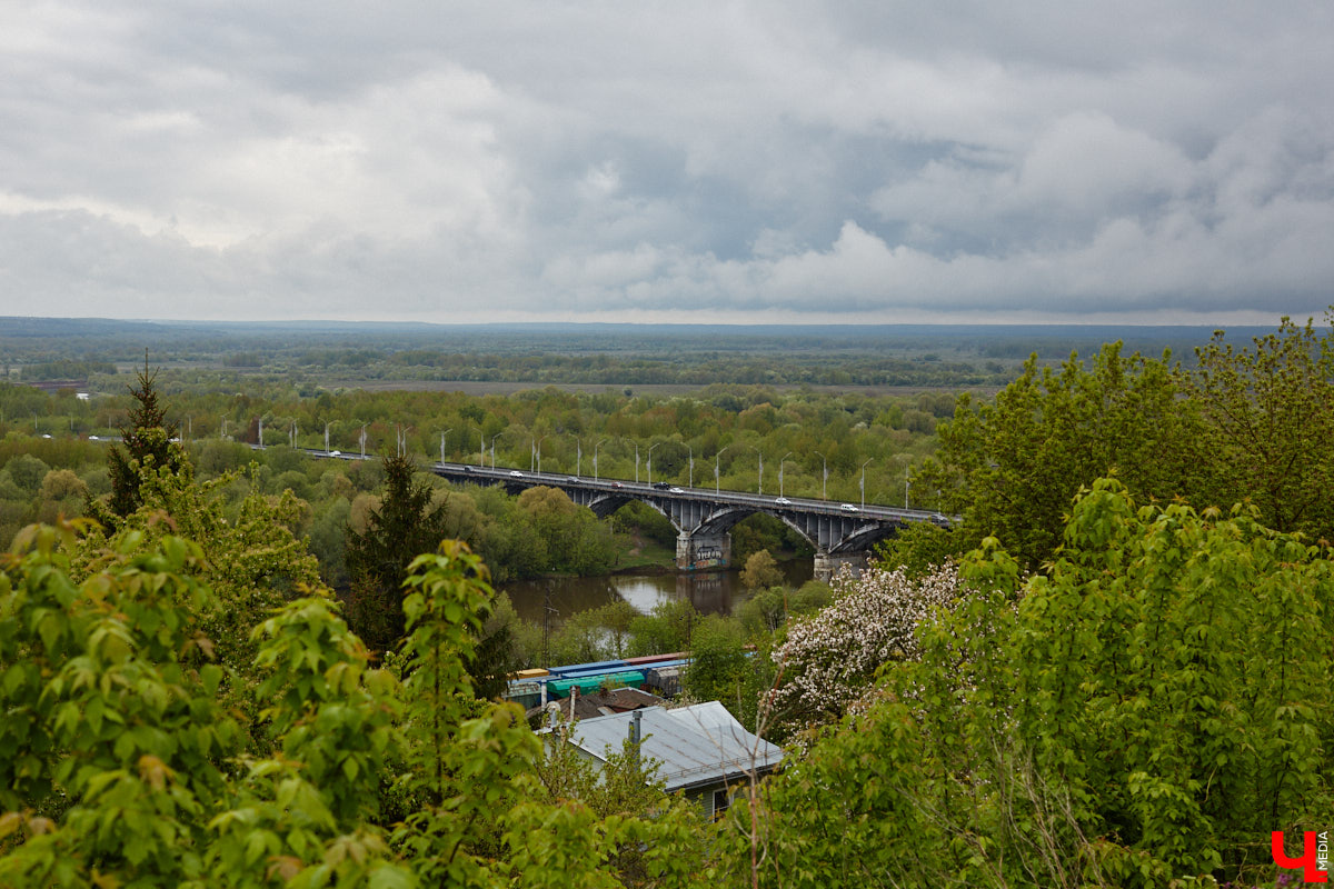 Владимир заметно преобразился за последние годы. Впрочем, ряд инициатив пока не удается завершить вовремя, а некоторые и вовсе впору занести в раздел фантастики. Предлагаем вспомнить масштабные проекты, которые в контексте развития города звучат несколько утопически.