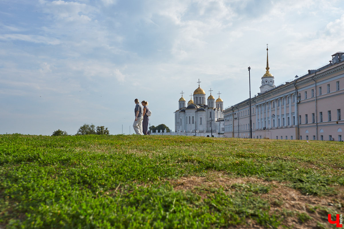 Владимир заметно преобразился за последние годы. Впрочем, ряд инициатив пока не удается завершить вовремя, а некоторые и вовсе впору занести в раздел фантастики. Предлагаем вспомнить масштабные проекты, которые в контексте развития города звучат несколько утопически.