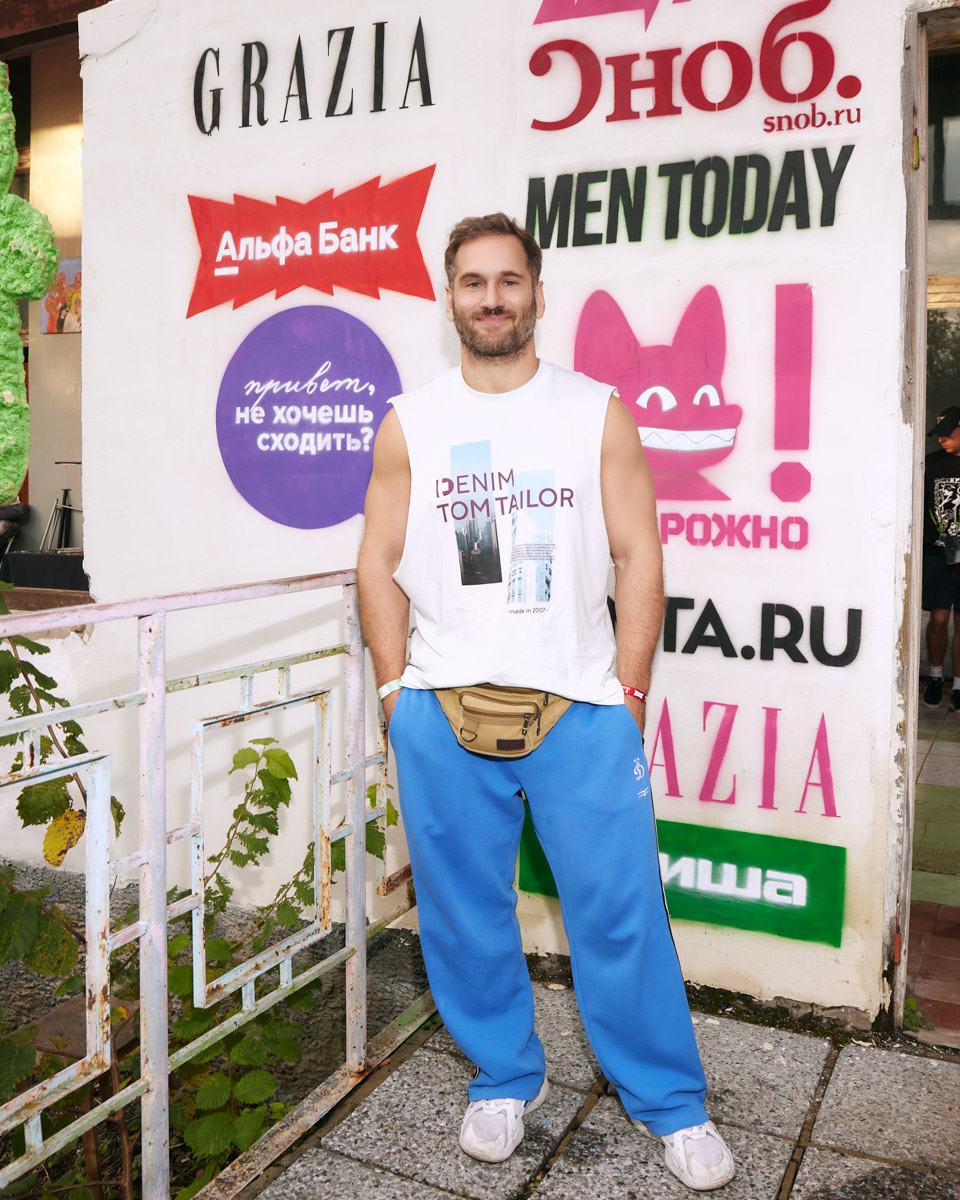 Некогда заброшенная турбаза «Крутояк» в Собинском районе обрела второе дыхание! Совсем недавно там прошел фестиваль «Круто», который посетило немало известных личностей. Кто именно? Сейчас расскажем.