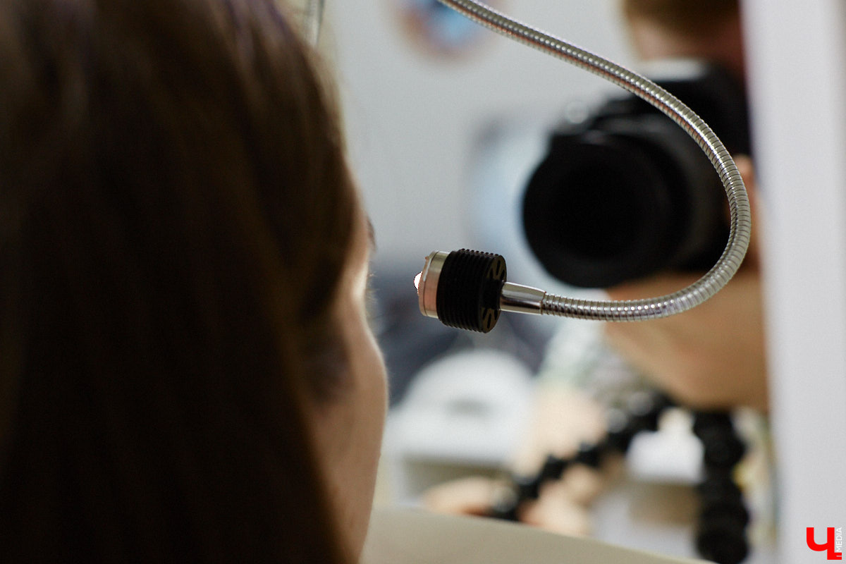 Красота в глазах смотрящего. Эту фразу можно интерпретировать по-разному. Например, местные ребята Елизавета Захарова и Владимир Фролов предпочитают заглядывать в окна души и фотографировать личные вселенные.