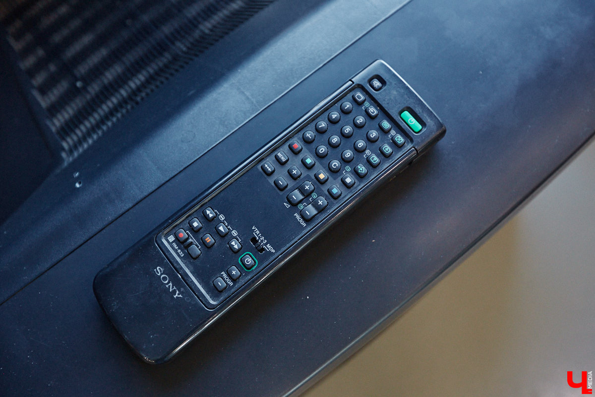 Частная коллекция семьи Жаровых        — весомая причина навестить город-музей. После открытия экспозиция насчитывала более двух тысяч объектов, сейчас собрание заметно выросло. В        нем уникальная техника, коляски, даже паровоз. «Ключ-Медиа» первым увидел новинку и        узнал, когда аналогичный локомотив будет курсировать между Суздалем и        Владимиром.