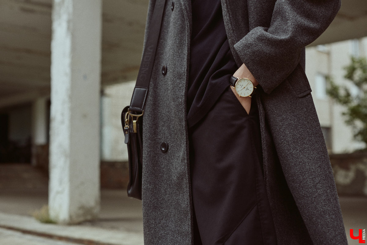 Хуэйбинь Тянь, или по-русски Артем, — стильный молодой человек. Студент из Китая умеет составлять образы на каждый день, цепляющие взгляд. Они простые, без излишеств, при этом парень умудряется выглядеть как модель с обложки глянцевого журнала. «Ключ-Медиа» убедился в этом на съемке для своей постоянной рубрики.