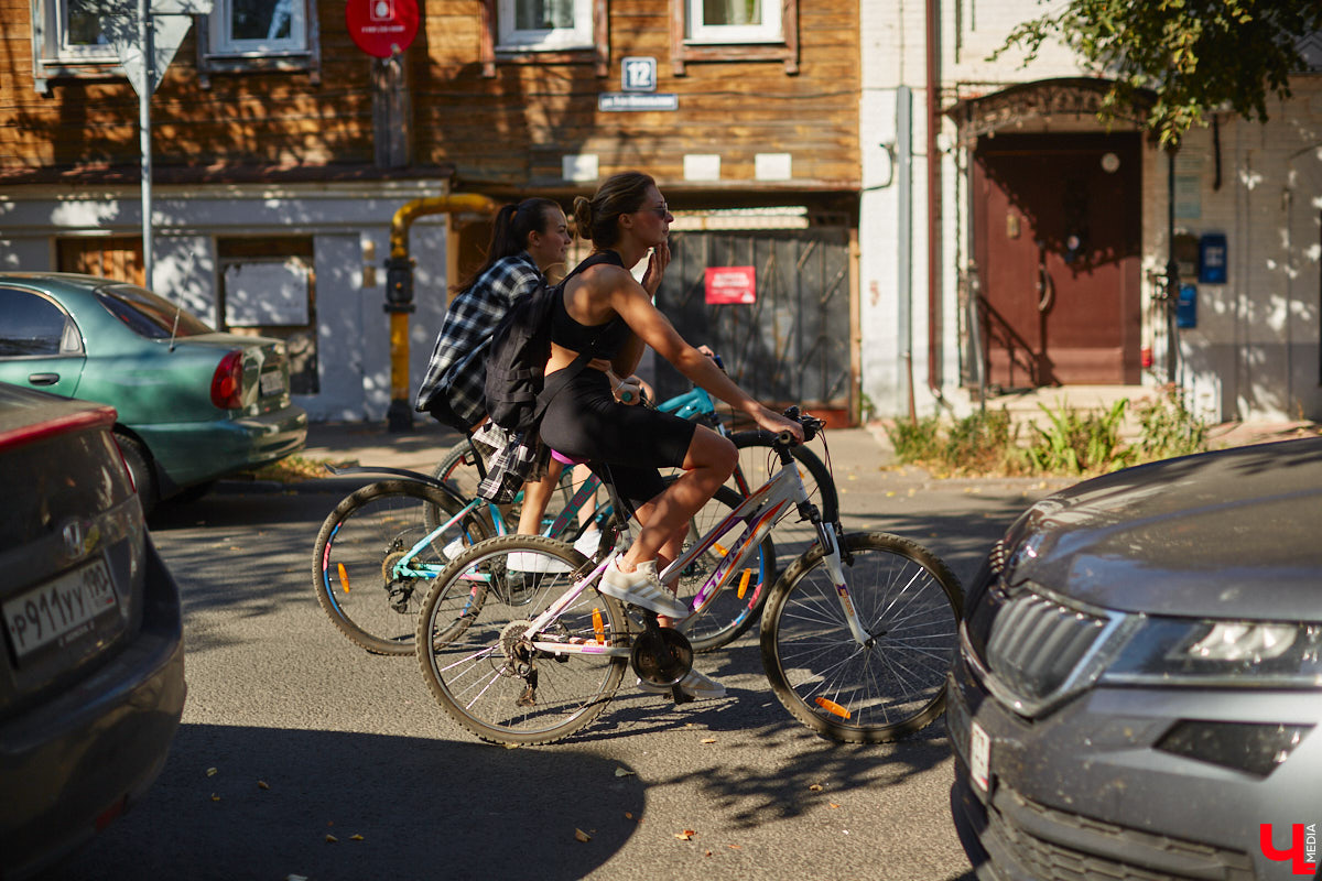 «Остановись, мгновенье, ты прекрасно!» В регионе установилась чудесная пора, созданная для задумчивых прогулок и чтения на лавочках. Увы, растянуть этот период не получится, и синоптики поведали, как долго он продлится.