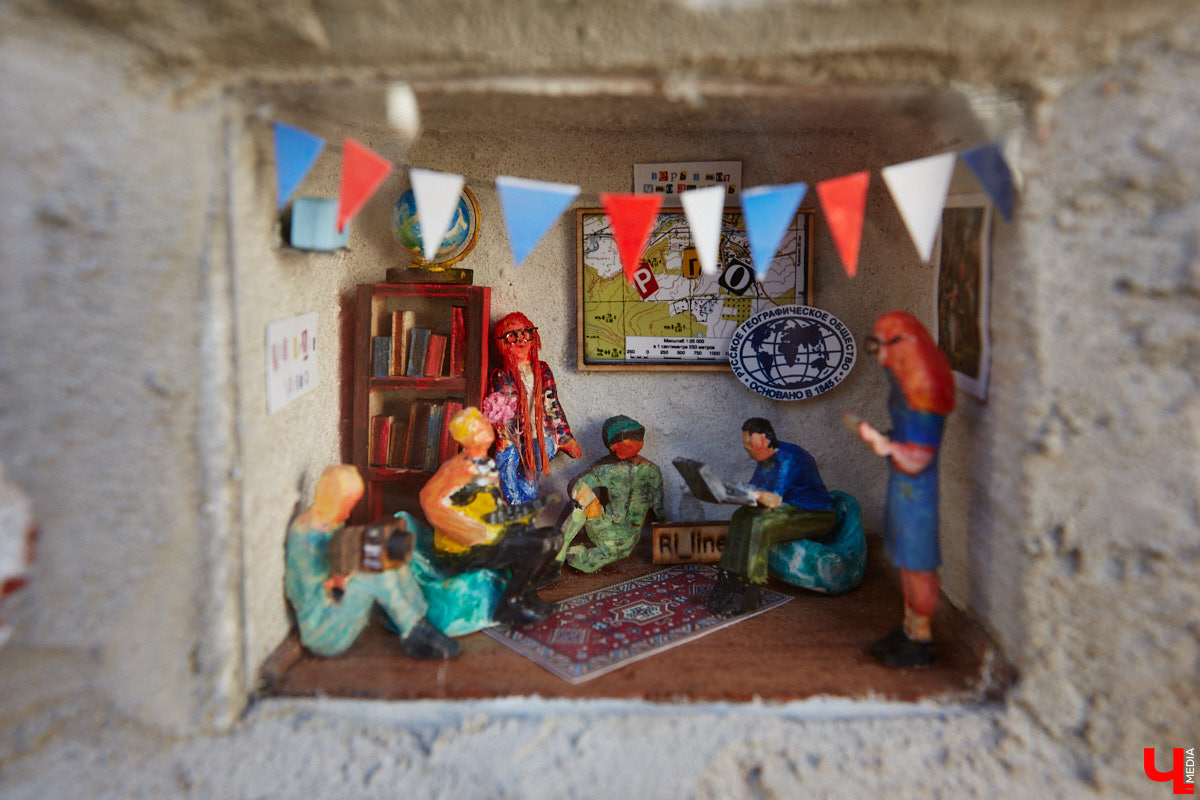 Мы часто пишем о преображении областной столицы. Но, увы, проклятье 33 несчастий лежит на плечах города тяжким грузом. Что-то обязательно портит вид. За последние пару недель в центре Владимира произошло сразу несколько инцидентов, которые не пошли на пользу его облику.