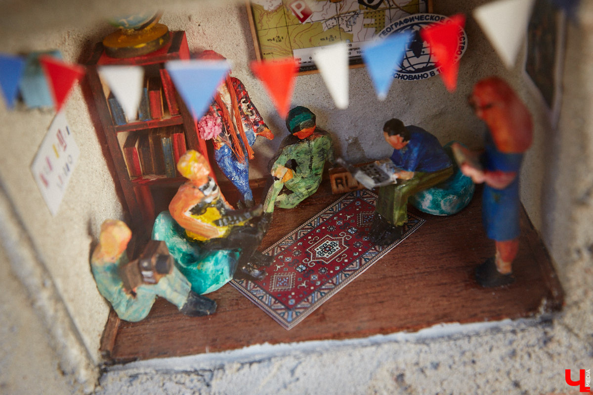 Мы часто пишем о преображении областной столицы. Но, увы, проклятье 33 несчастий лежит на плечах города тяжким грузом. Что-то обязательно портит вид. За последние пару недель в центре Владимира произошло сразу несколько инцидентов, которые не пошли на пользу его облику.