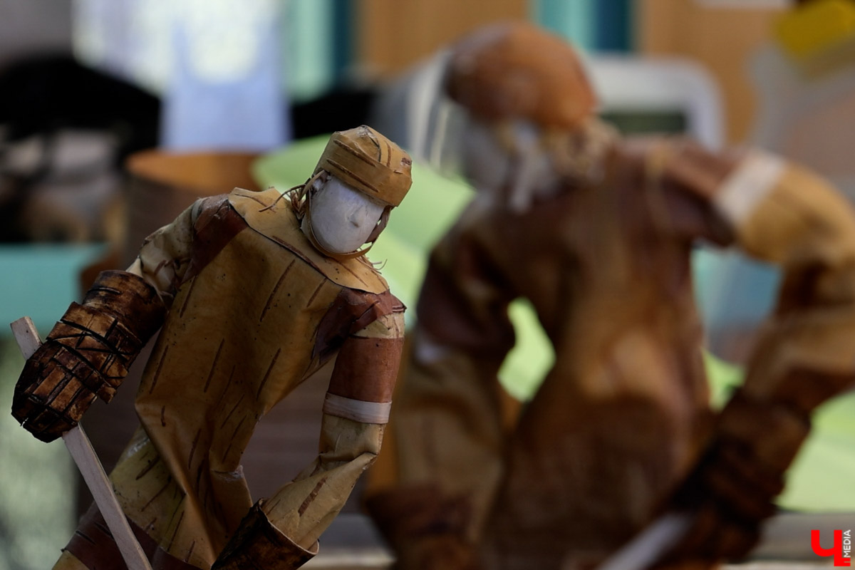 Жители Владимирской области продолжают радовать успехами на всероссийском уровне и международной арене в самых разных отраслях. На этот раз талантливые соотечественники достигли новых высот в сферах искусства, шахматного спорта и спасательной деятельности.