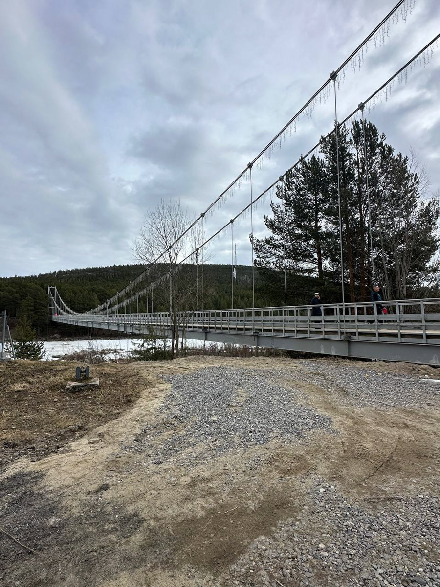 Териберка — это особое место. Край земли, символ красоты северной природы. Мария Гусева всегда хотела там оказаться. И вот подвернулась возможность. Супруг, воодушевившись рабочей поездкой на Кольский полуостров, организовал автопутешествие в Арктику для всей семьи. Забегая вперед, скажем: тур получился очень насыщенным!