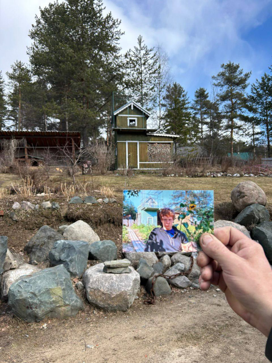 Териберка — это особое место. Край земли, символ красоты северной природы. Мария Гусева всегда хотела там оказаться. И вот подвернулась возможность. Супруг, воодушевившись рабочей поездкой на Кольский полуостров, организовал автопутешествие в Арктику для всей семьи. Забегая вперед, скажем: тур получился очень насыщенным!