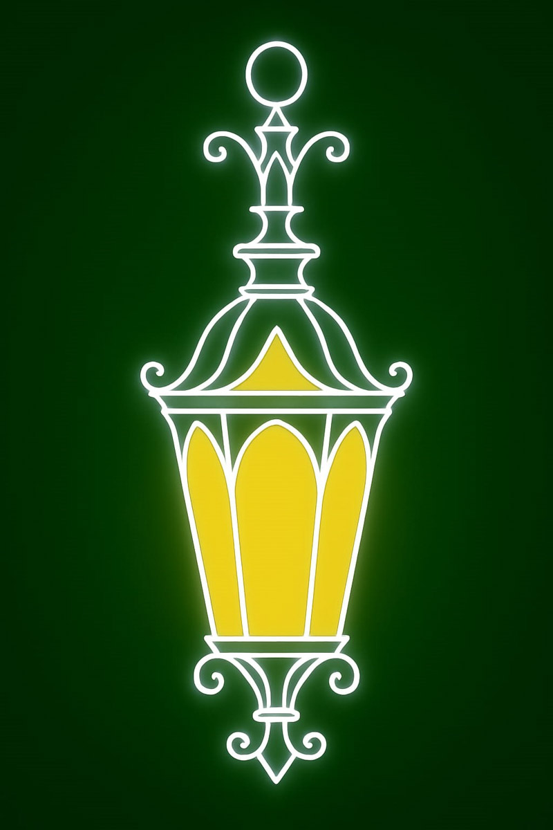 Чего, пожалуй, больше всего не хватает взрослым под Новый год? Ощущения чуда и волшебства как в нежном возрасте. Хорошая новость: в конце 2025-го у владимирцев появится возможность на мгновение окунуться в детство. Подобный «вау-эффект» обещает произвести светомузыкальная елка, которую установят на Соборной площади вместо давно уже потерявший вид «домашней».