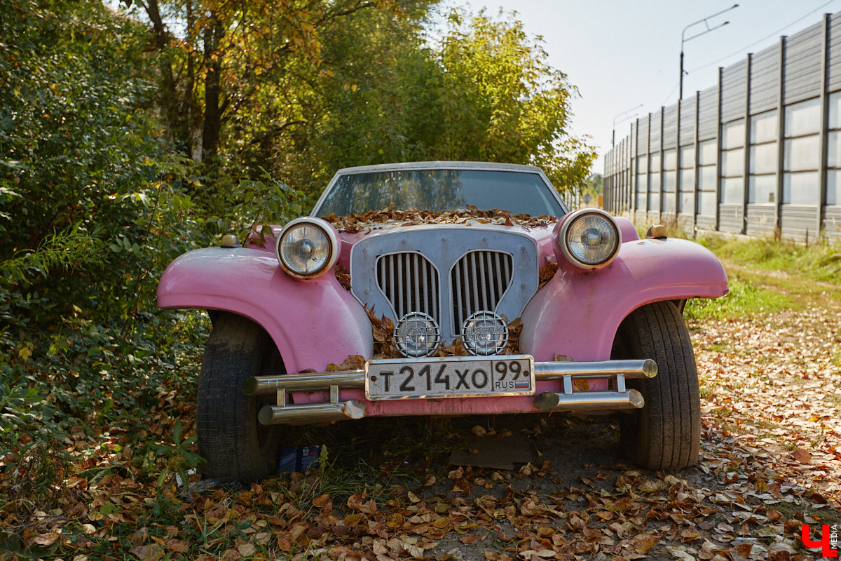 Что вы представляете в первую очередь, когда слышите словосочетание «спальный район»? Если возникает мысль исключительно о заросших аллеях и серых панельках, обязательно прогуляйтесь от конечной остановки «Улица Балакирева» до недавно обновленного бульвара Художника Иванова. Маршрут наверняка заставит вас изменить мнение.