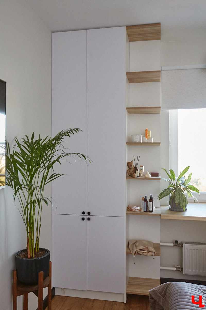 Никита Чуркин и Сабина Ханбабаева – легкие на подъем ребята. Могут в один день решить переехать, если того потребует душа. Они жили в разных городах и странах, сменили массу квартир и необычных отельных номеров. Сейчас пара снова обосновалась во Владимире, и «Ключ-Медиа» с удовольствием заглянул на огонек к радушным хозяевам.