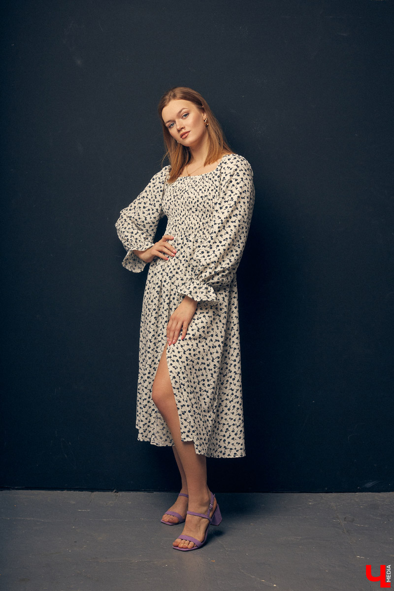 Владимирская модель Елена Охапкина выиграла золотую медаль на Кубке мира по кикбоксингу. Девушке не нашлось равных в дисциплине К-1. В полуфинале она отправила соперницу в нокаут, а в решающей схватке вырвала победу единогласным решением судей. Деталями триумфа она поделилась с «Ключ-Медиа»