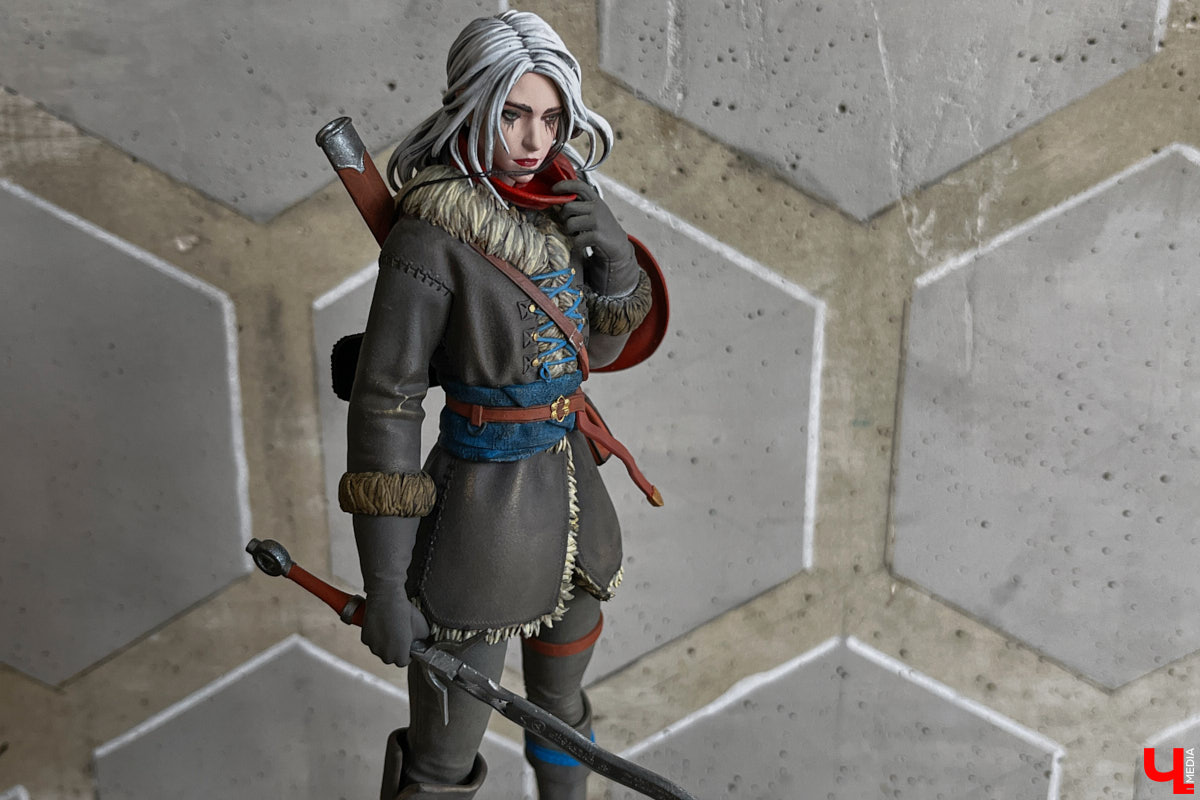 Когда возникает творческий порыв, в ход идут любые материалы. Дмитрий Виглюш выбрал пластик для 3D-принтеров, на которых он печатает детализированные фигурки, после чего покрывает их краской. Так на его столе вырастают будто живые фэнтези-персонажи, сцены из игр и сериалов, а также бытовые и креативные сюжеты. В секреты их создания автор погрузил «Ключ-Медиа»