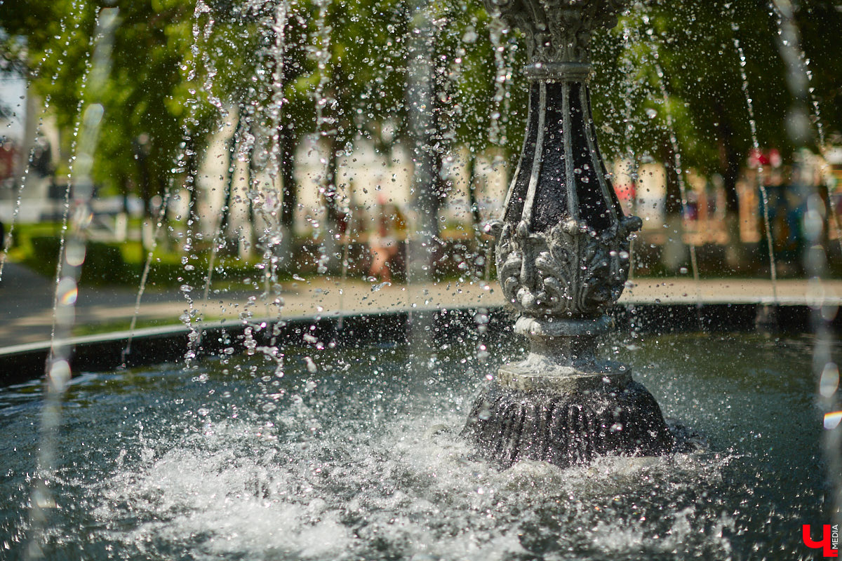 Владимирские фонтаны закрываются на зиму. Сказать им «до свидания» мы решили, покопавшись в истории и выбрав самые-самые интересные факты о водных сооружениях.