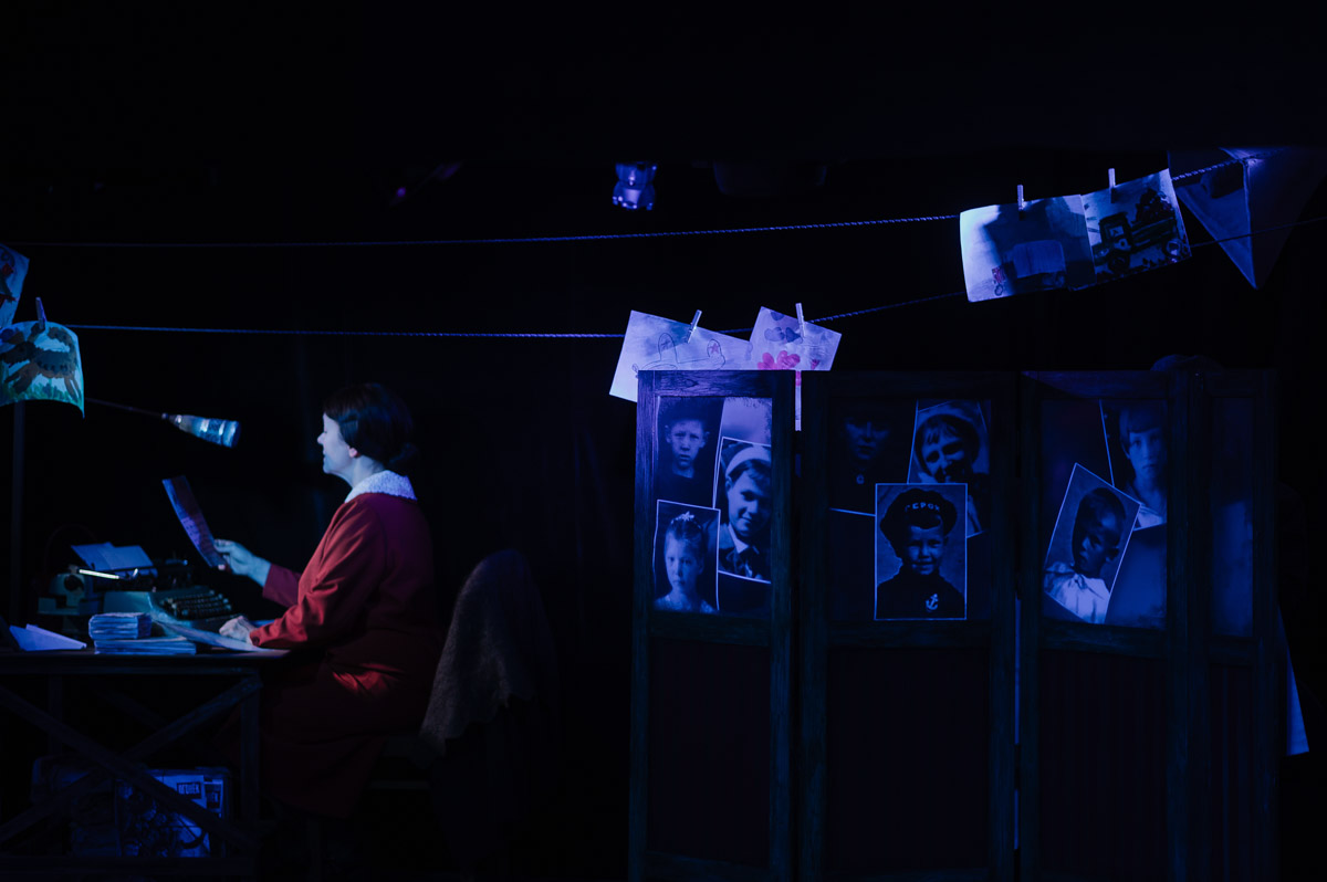 Уже в октябре владимирцев и гостей города ждет красочный марафон спектаклей — от классических постановок до экспериментальных работ. VI Межрегиональный фестиваль «Золотое колечко» объединит на сцене Владимирского областного театра кукол лучшие творческие коллективы из разных уголков России и стран СНГ.