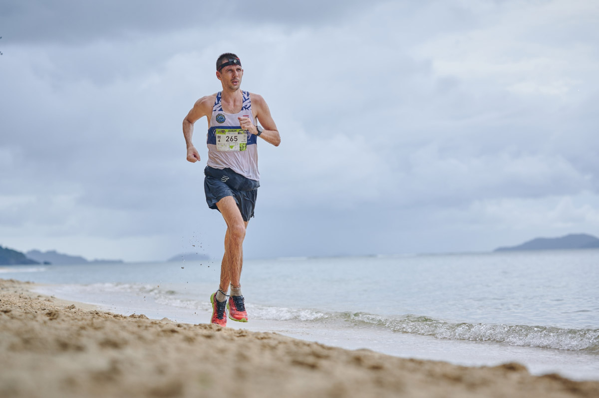 Владимирский бегун Владислав Демьянов побил рекорд тайского Koh Chang Trail