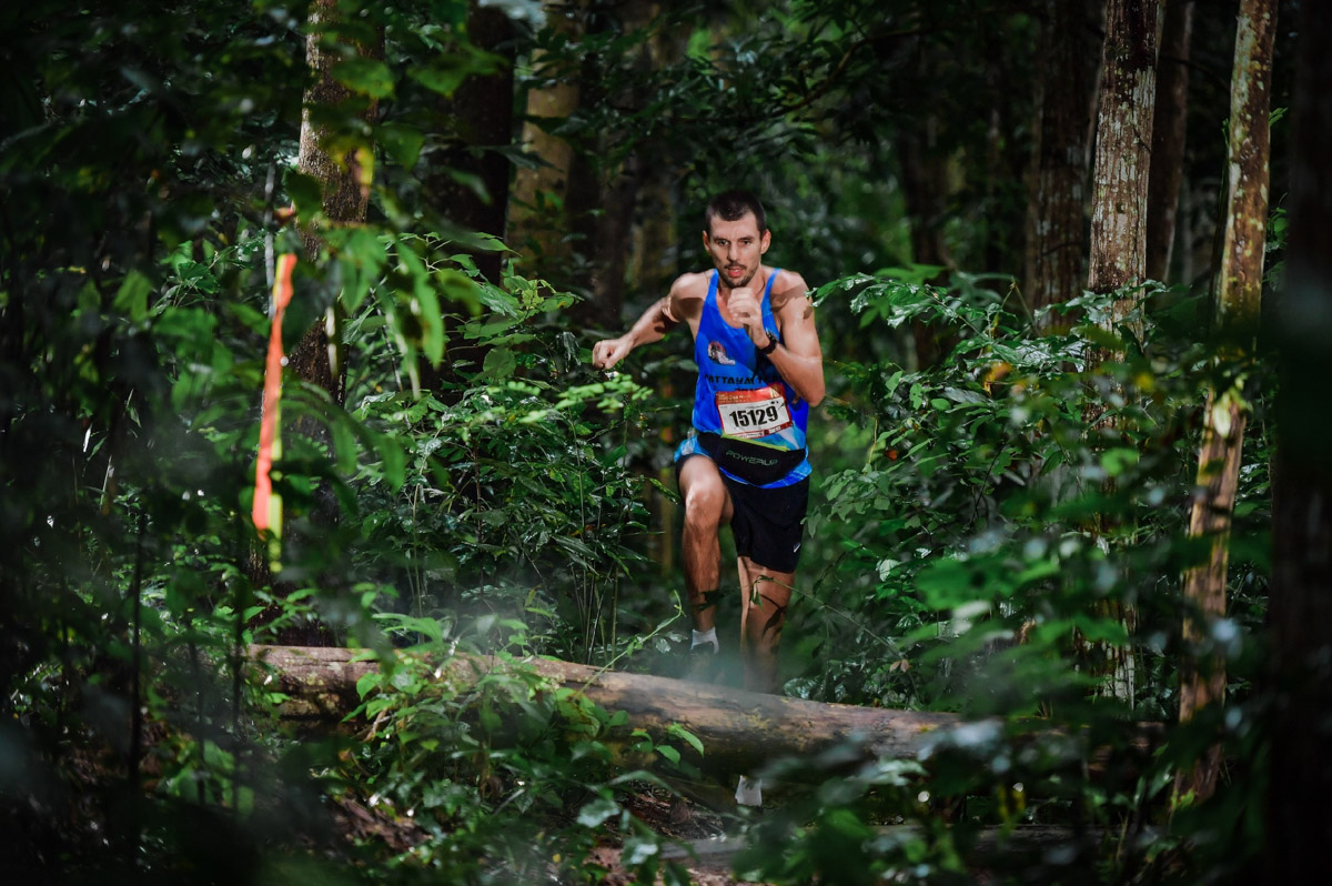 Владимирский бегун Владислав Демьянов побил рекорд тайского Koh Chang Trail