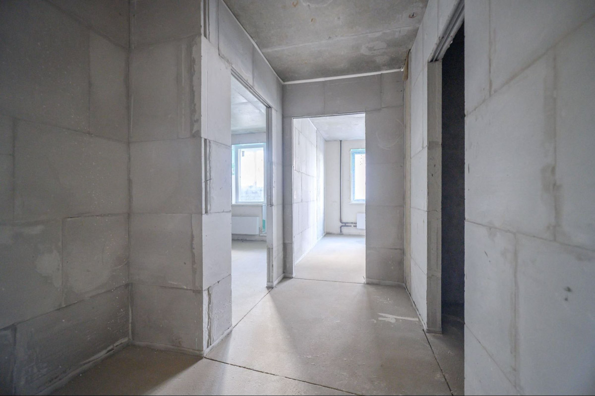 Во Владимире сдан четвертый дом смарт-квартала VERIZINO life. В ближайшее время более 400 семей получат ключи от новеньких квартир. Пока новосёлы собирают коробки для переезда, рассказываем, чем этот квартал привлекает молодые семьи и почему о нем положительно отзываются многие родители города.