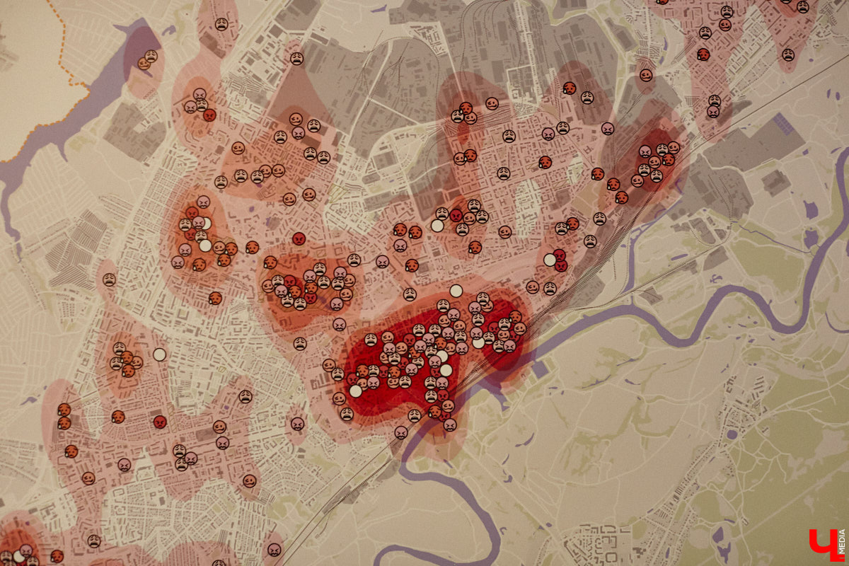 Минувшее воскресенье выдалось продуктивным. Целый день эксперты из разных городов обсуждали развитие Владимира в рамках урбанистического фестиваля «ПереосмыслениеФЕСТ-2025». На этот раз событие посвятили связи эмоций человека и общественного пространства. О чем конкретно говорили собравшиеся — читайте в нашем материале.