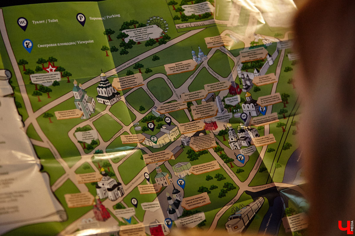 Минувшее воскресенье выдалось продуктивным. Целый день эксперты из разных городов обсуждали развитие Владимира в рамках урбанистического фестиваля «ПереосмыслениеФЕСТ-2025». На этот раз событие посвятили связи эмоций человека и общественного пространства. О чем конкретно говорили собравшиеся — читайте в нашем материале.