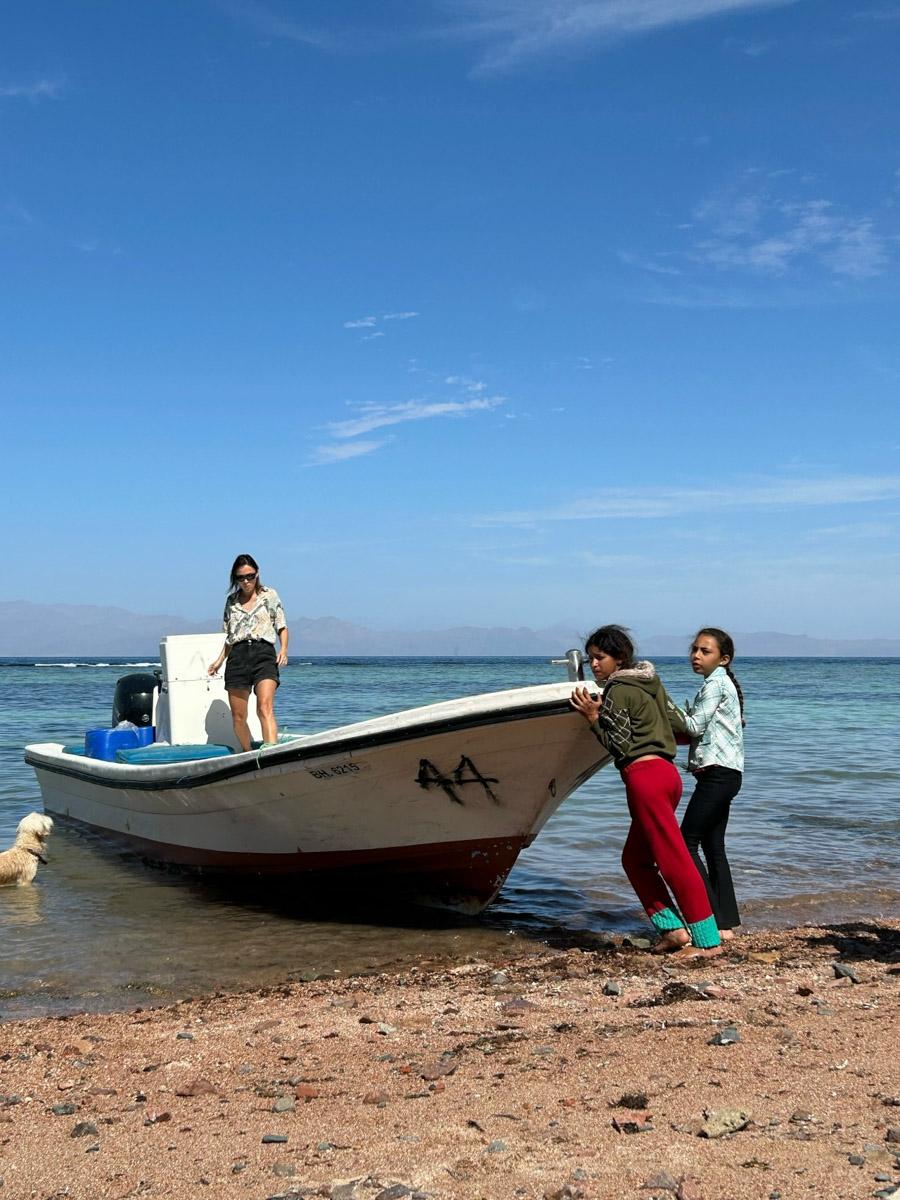 В жизни психолога из Владимира Татьяны Пошаталовой есть место и для спорта, и для путешествий. Более того, они могут гармонично дополнять друг друга. Например, на отдыхе в Анталье и Дахабе девушка не грелась у моря, а покоряла скалы и наслаждалась свободой за пределами однообразных отелей.