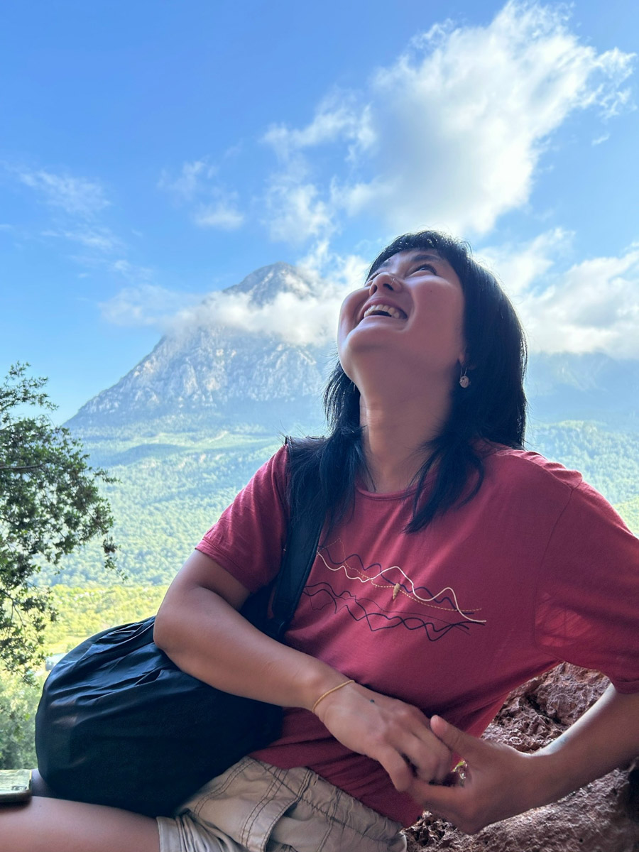 В жизни психолога из Владимира Татьяны Пошаталовой есть место и для спорта, и для путешествий. Более того, они могут гармонично дополнять друг друга. Например, на отдыхе в Анталье и Дахабе девушка не грелась у моря, а покоряла скалы и наслаждалась свободой за пределами однообразных отелей.