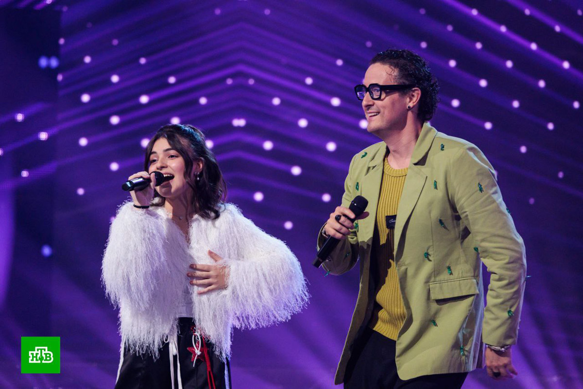 Покорившая сердца многих владимирцев Айсу Гаджиева выбыла из полуфинала 9-го сезона шоу «Ты супер!». К сожалению, волнение взяло верх над талантом. Школьница из Петушинского района уже вернулась домой с дипломом об участии в руках и советами от профи музыкальной индустрии. Мыслями насчет своего поражения она поделилась с «Ключ-Медиа».