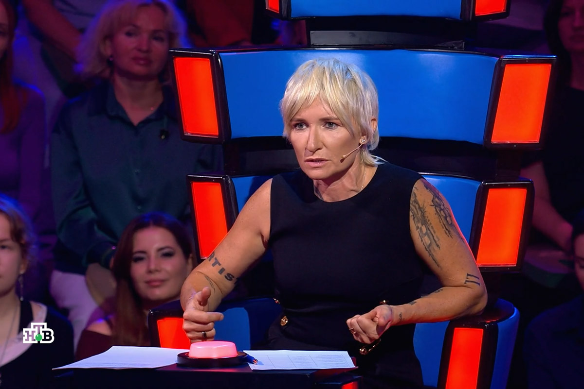 Покорившая сердца многих владимирцев Айсу Гаджиева выбыла из полуфинала 9-го сезона шоу «Ты супер!». К сожалению, волнение взяло верх над талантом. Школьница из Петушинского района уже вернулась домой с дипломом об участии в руках и советами от профи музыкальной индустрии. Мыслями насчет своего поражения она поделилась с «Ключ-Медиа».