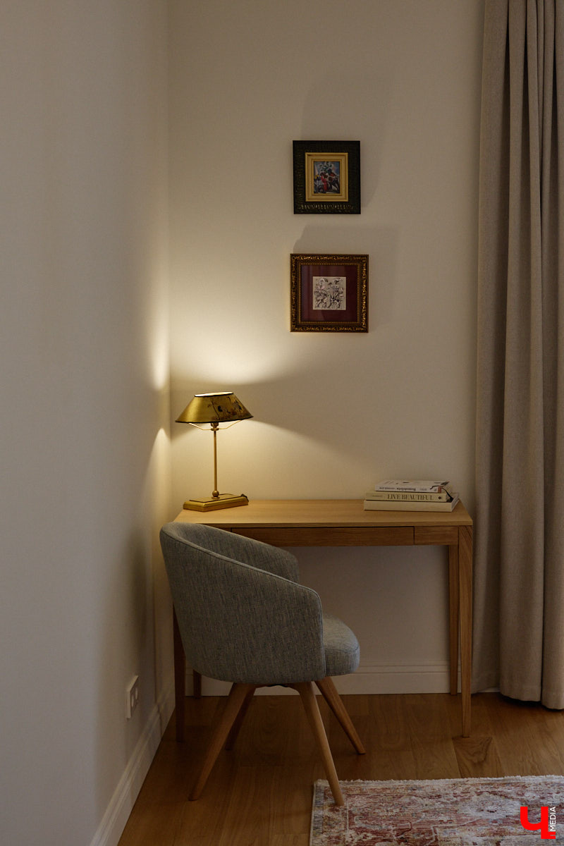 Татьяна Селезнева не только хозяйка двухкомнатной квартиры на Октябрьском проспекте, но и дизайнер интерьера. Как преображалась «сталинка» с сумасшедшим видом на обе стороны с помощью декора и стилистических решений, «Ключ-Медиа» поведала создательница пространства.