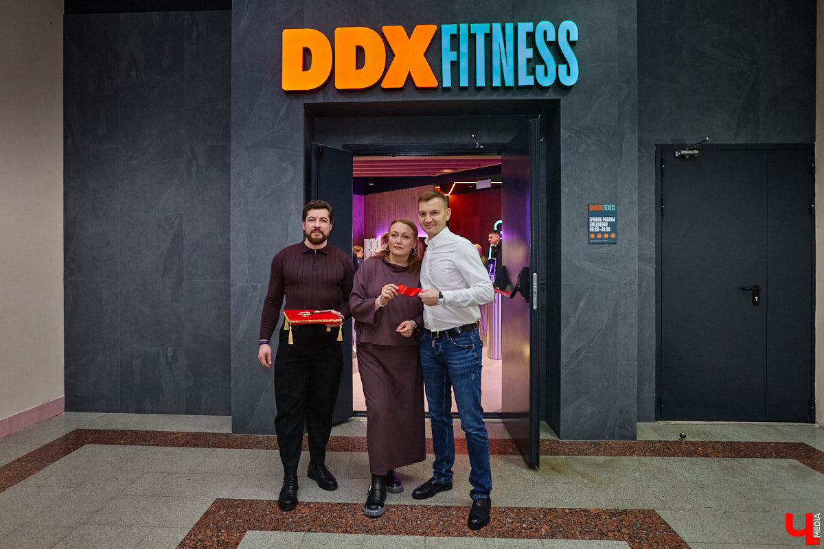 Фитнес-клуб в торговом центре — звучит интересно, согласитесь? В Ленинском районе в таком формате начало работу новое пространство DDX Fitness. Спортивная локация площадью 1500 квадратных метров стала 125-й по счету в России и первой в нашем регионе.
