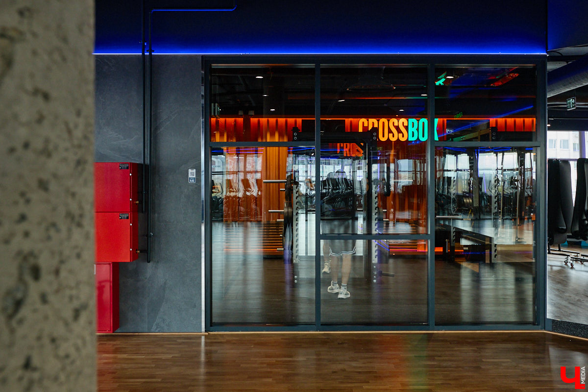 Фитнес-клуб в торговом центре — звучит интересно, согласитесь? В Ленинском районе в таком формате начало работу новое пространство DDX Fitness. Спортивная локация площадью 1500 квадратных метров стала 125-й по счету в России и первой в нашем регионе.