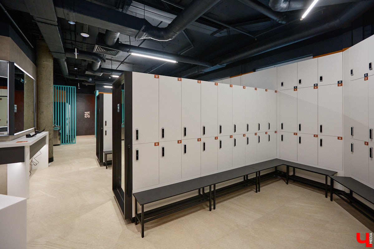 Фитнес-клуб в торговом центре — звучит интересно, согласитесь? В Ленинском районе в таком формате начало работу новое пространство DDX Fitness. Спортивная локация площадью 1500 квадратных метров стала 125-й по счету в России и первой в нашем регионе.