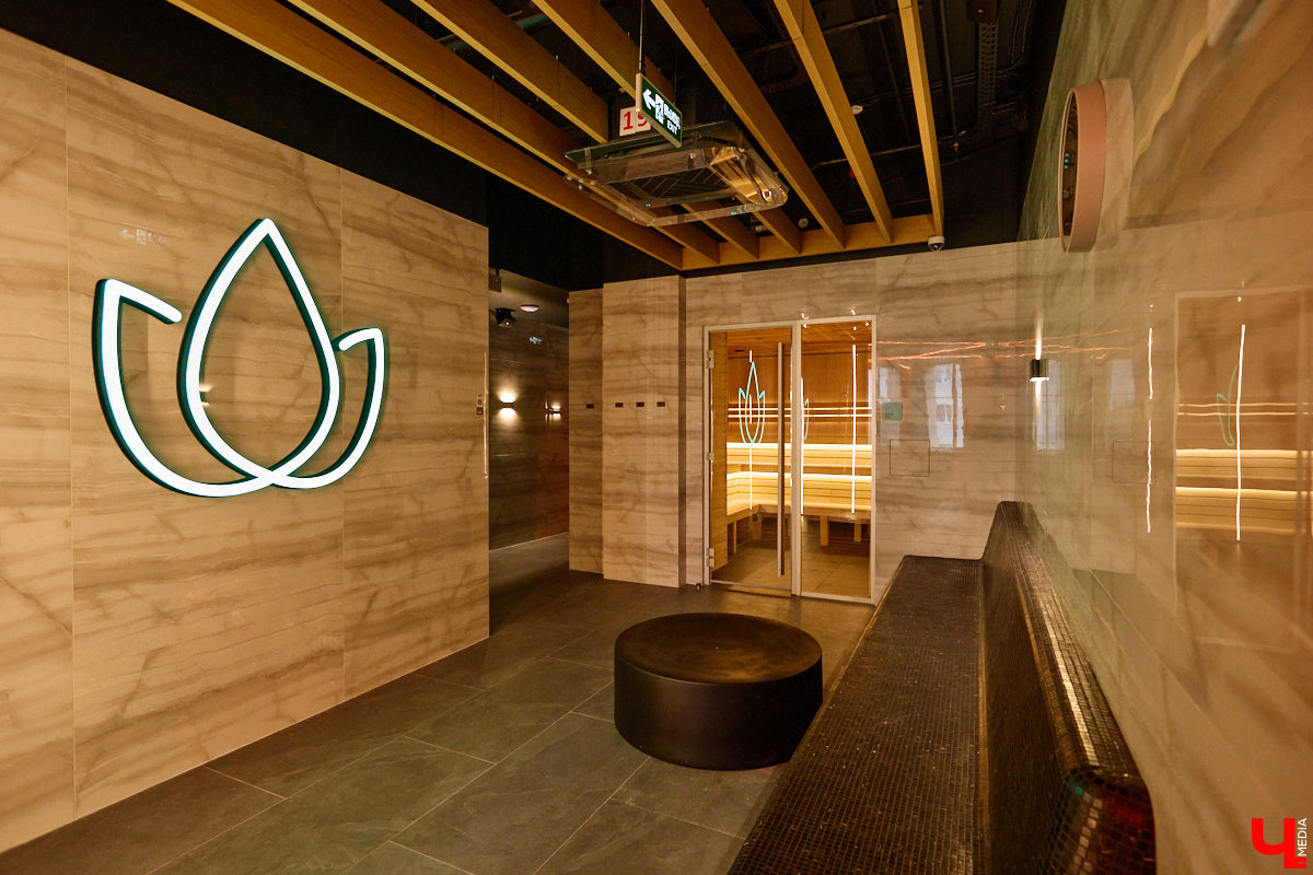 Фитнес-клуб в торговом центре — звучит интересно, согласитесь? В Ленинском районе в таком формате начало работу новое пространство DDX Fitness. Спортивная локация площадью 1500 квадратных метров стала 125-й по счету в России и первой в нашем регионе.