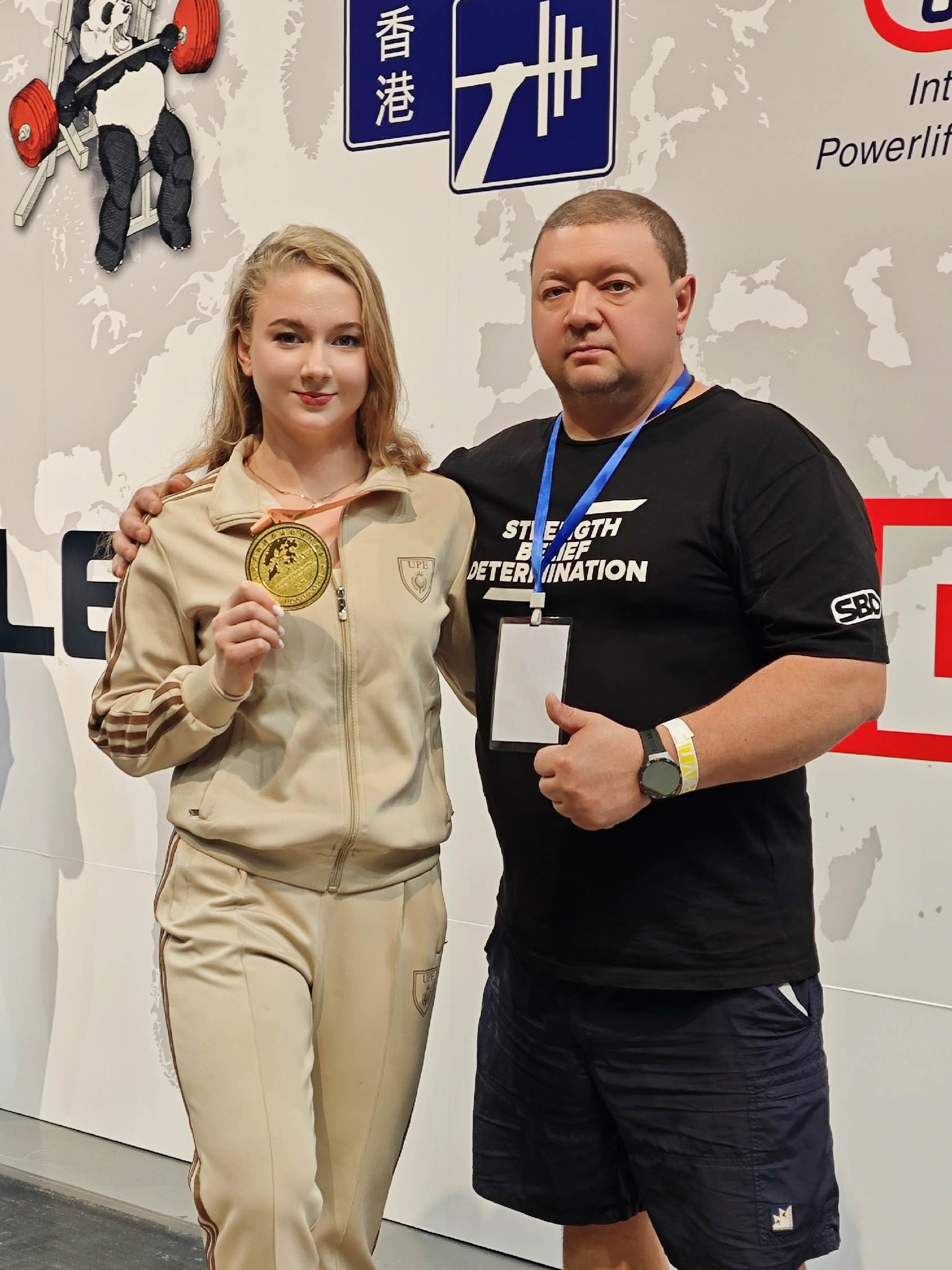 Гимнастка Ангелина Мельникова, которая в параллельном зачете представляет 33-й регион, выиграла две золотые медали на чемпионате мира в Джакарте. А звезда пауэрлифтинга Майя Филимонова стала лучшей на чемпионате Азии в Гонконге. Читайте об этих и других, не менее значимых победах владимирских спортсменов в нашем обзоре!