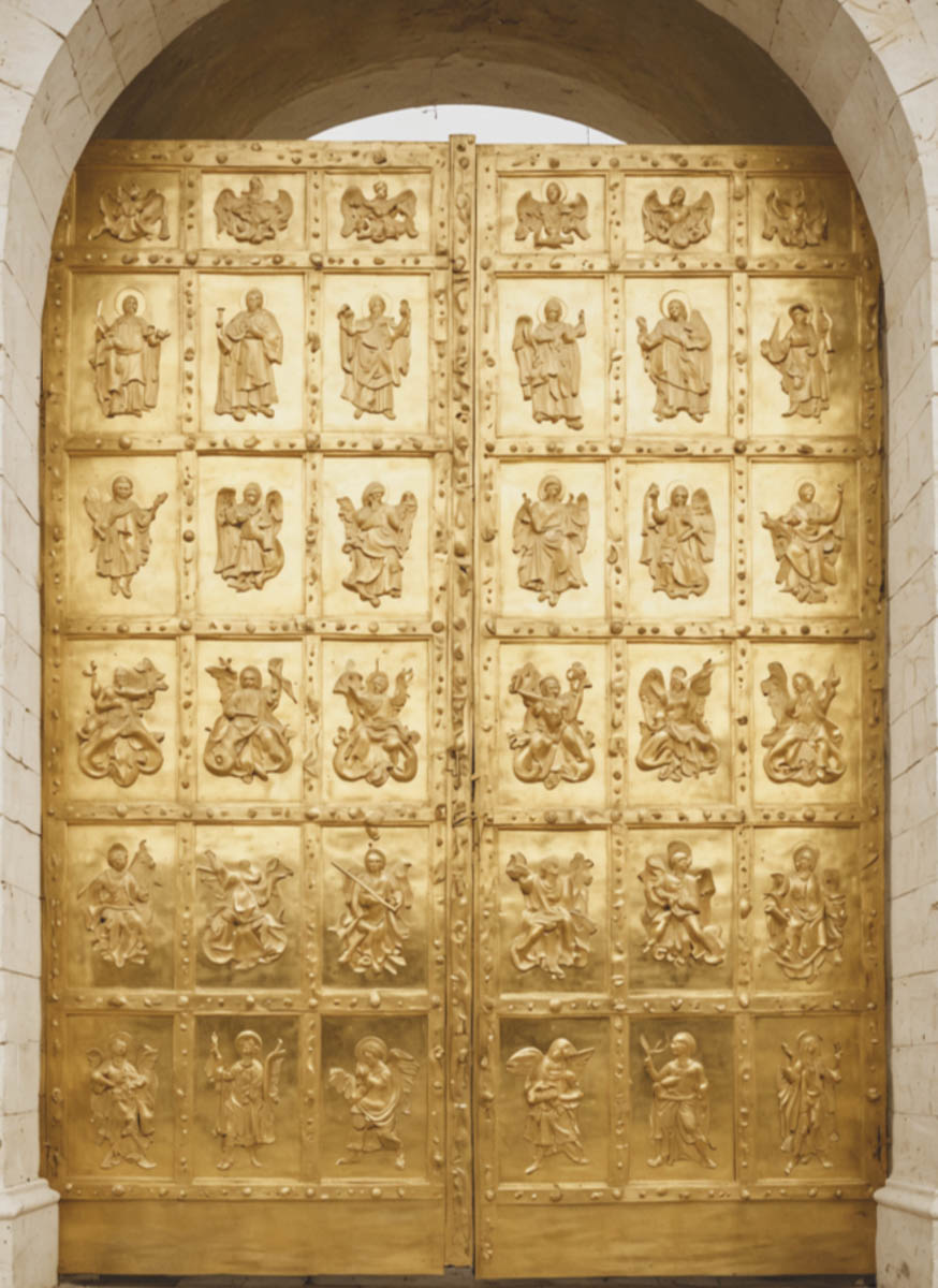 Несколько местных энтузиастов высказались о Владимире через тексты, коллажи и зарисовки. Их зины — небольшие самодельные журналы — были представлены на фестивале урбанистов в рамках своеобразной лаборатории. «Ключ-Медиа» пообщался с авторами и узнал, какие особенности окружающей среды они решили подчеркнуть.