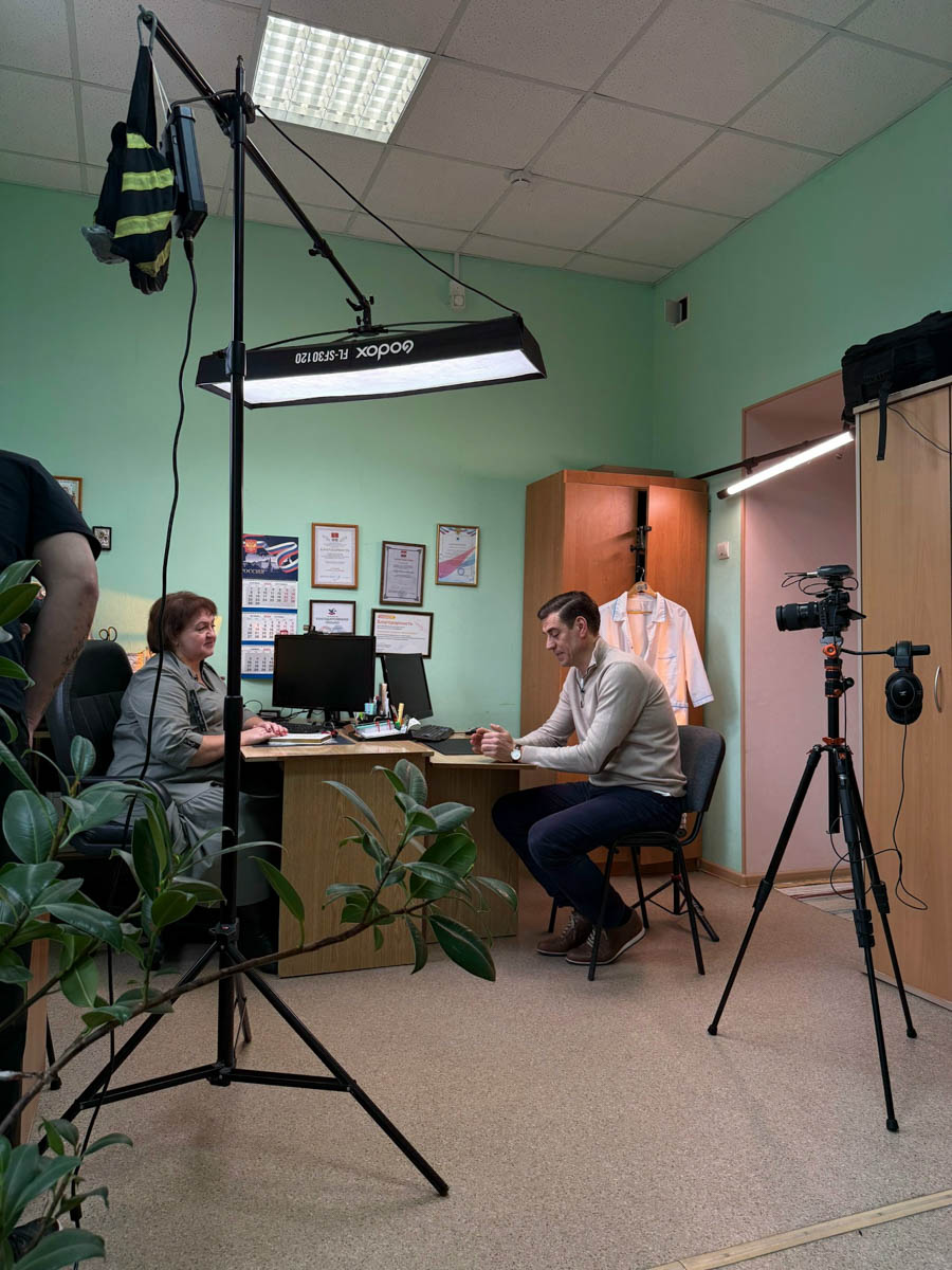 Владимирская область не устает принимать гостей, в том числе звездных. Только в последние месяцы она собрала целую плеяду селебрити. В их числе фигуристка Татьяна Навка, певец Ваня Дмитриенко, рэпер ChipaChip и другие. С какой целью они посетили 33-й регион? Узнали и рассказываем!